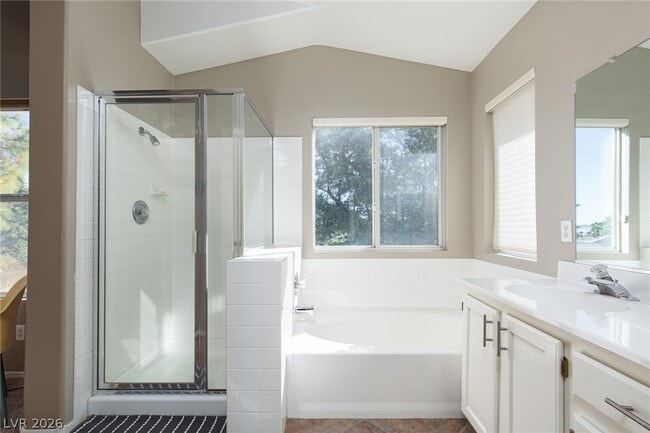 Building Photo - 256 Horizon Pointe Cir