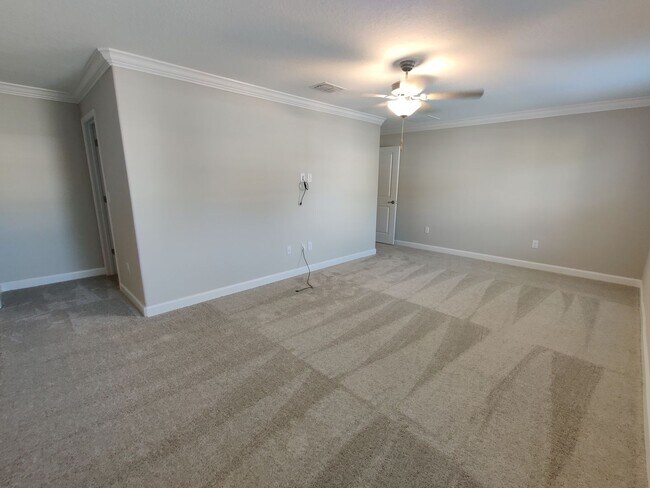 Building Photo - 1290 White Fox Run