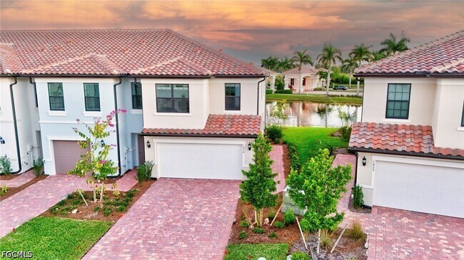 Building Photo - 1424 Weeping Willow Ct