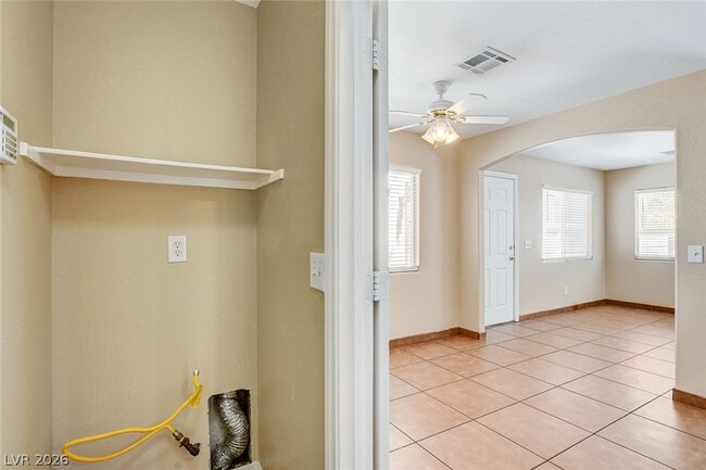 Building Photo - 3290 Dragon Fly St