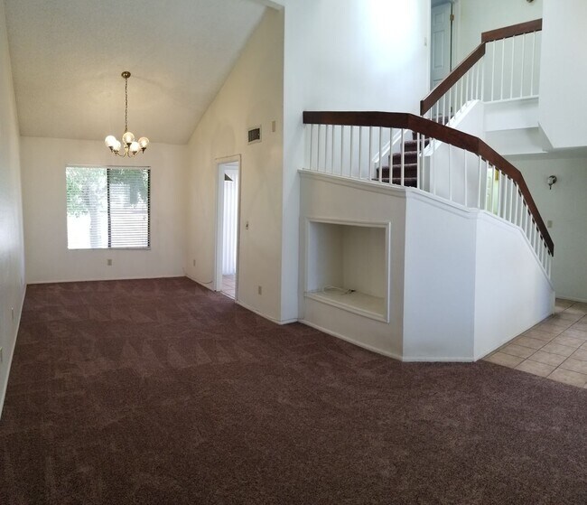 Building Photo - EXCELLENT TEMPE UNIT TOWNHOME AVAILABLE!!!