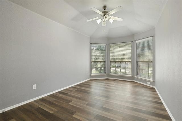 Building Photo - 2404 Slalom Dr