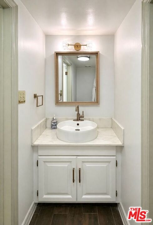 Building Photo - 341 S Rodeo Dr