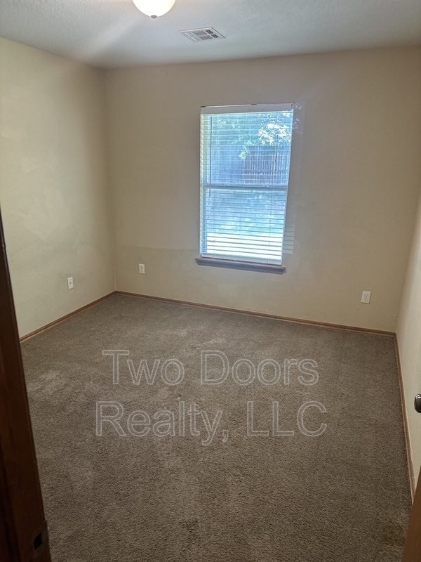 Building Photo - 15901 Big Cypress Dr