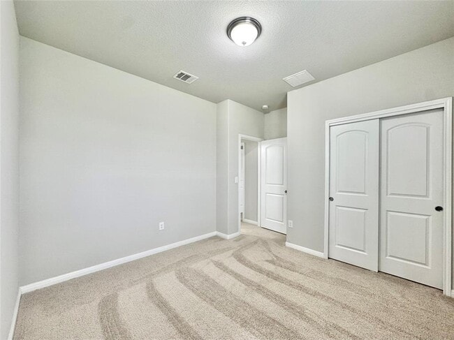 Building Photo - 113 Homily Dr