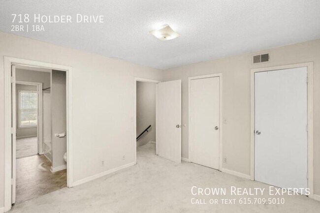 Building Photo - 718 Holder Dr