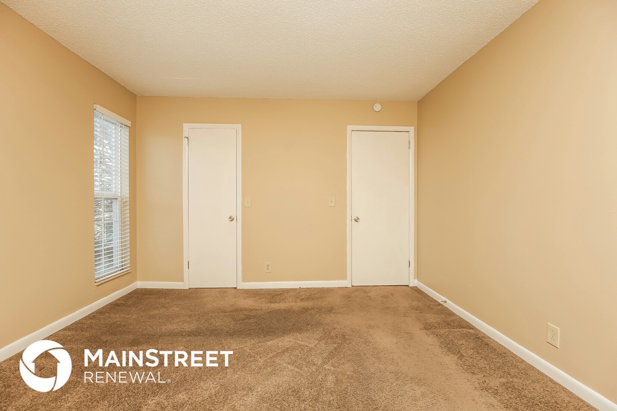 Building Photo - 208 New Towne Ct