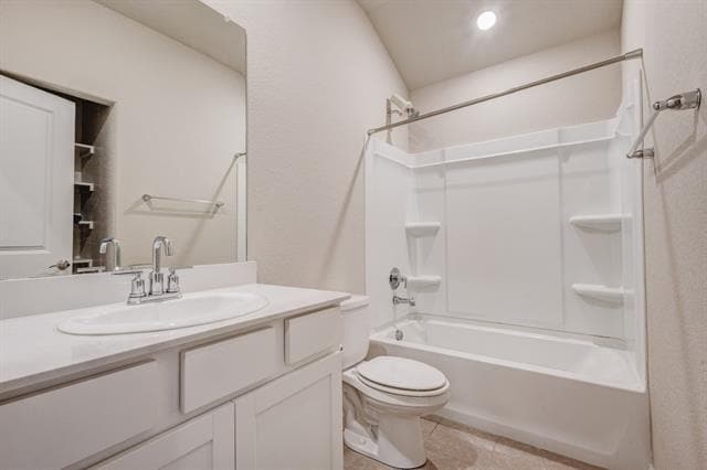 Building Photo - 208 Fieldstone Dr