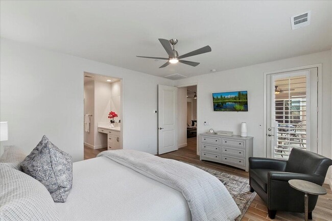 Building Photo - 58179 Aragon Way