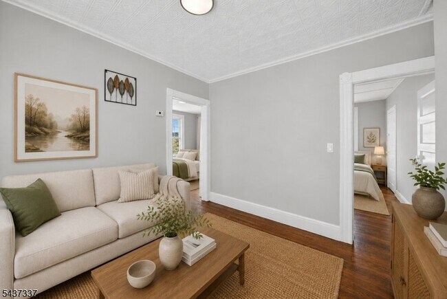 Building Photo - 86 Curie Ave