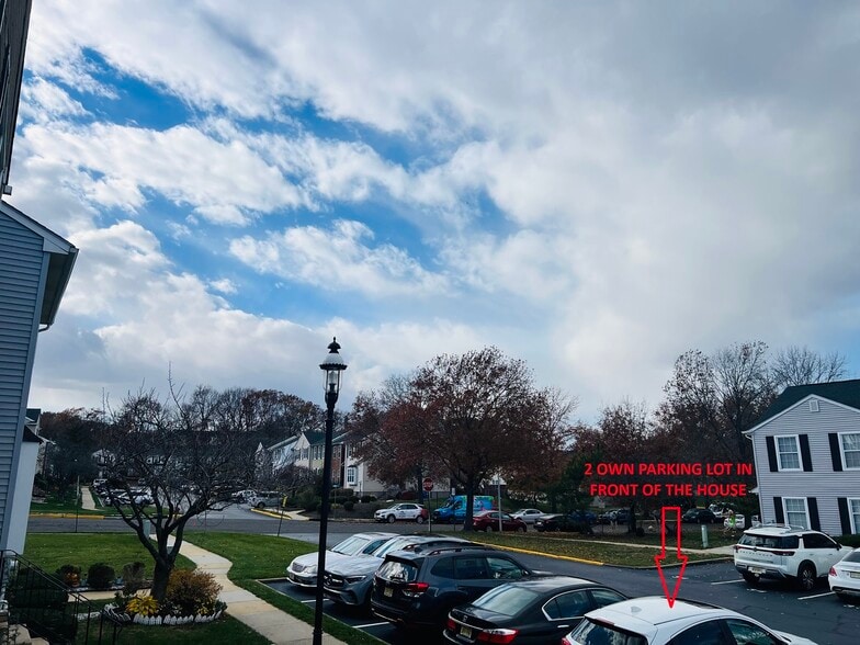 Building Photo - 3 Telegraph Ln