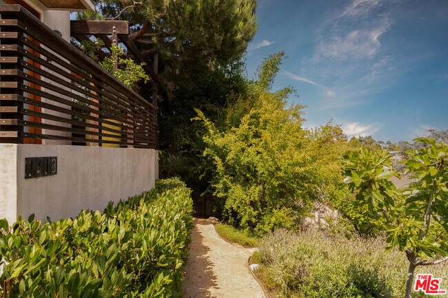 Building Photo - 1413 Ashland Ave