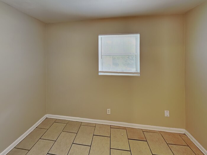 Building Photo - 1935 Fouraker Rd