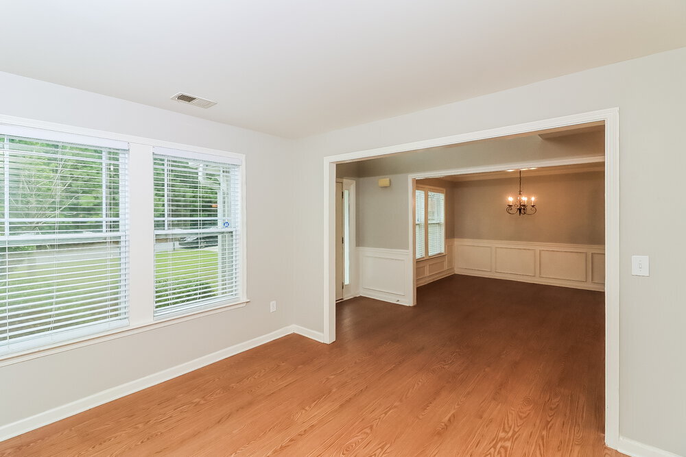 Building Photo - 4173 Kenwood Trail