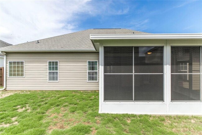 Building Photo - 104 Bryce Dr