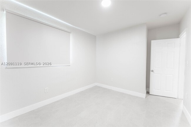 Building Photo - 10825 SW 221st St Rd