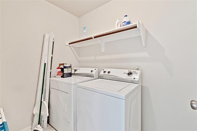 Building Photo - 7913 Hannah St