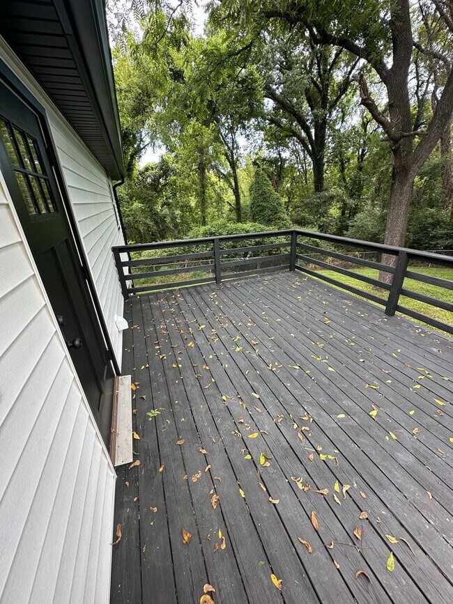 Building Photo - FOR LEASE - single family home in Hermitage, TN!