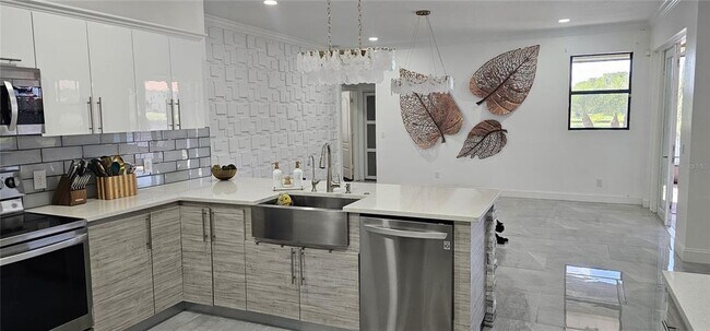 Building Photo - 3916 Coastal Breeze Dr
