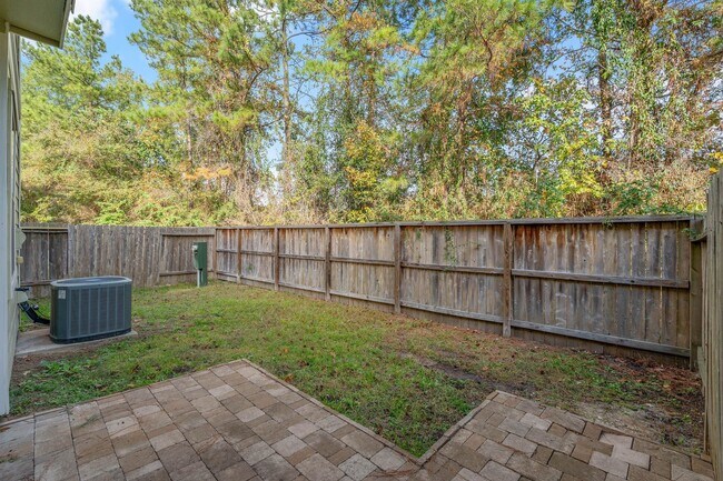 Building Photo - 174 Cheswood Forest Dr