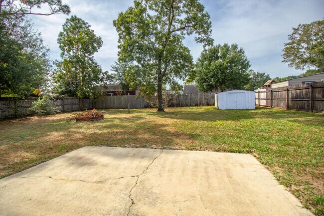 Building Photo - 4724 Whitewater Ln