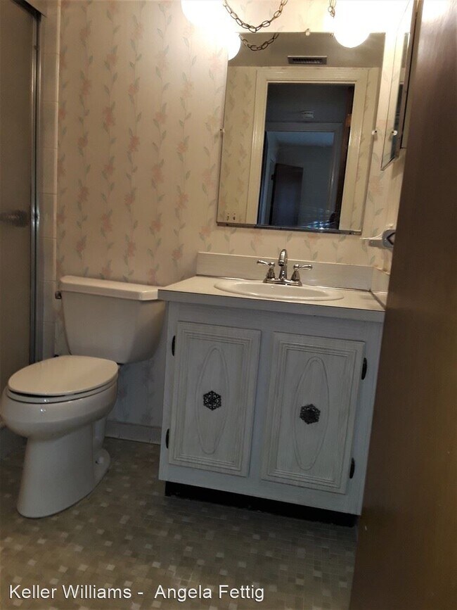 Building Photo - 2 br, 1 bath House - 3329 N Westmoreland A...