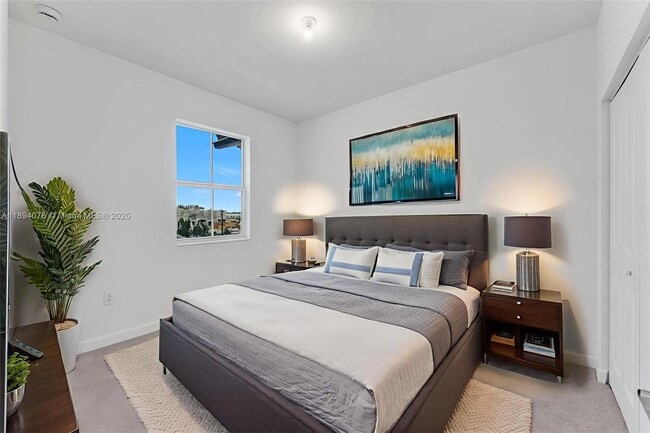 Building Photo - 2522 SE 27th Dr