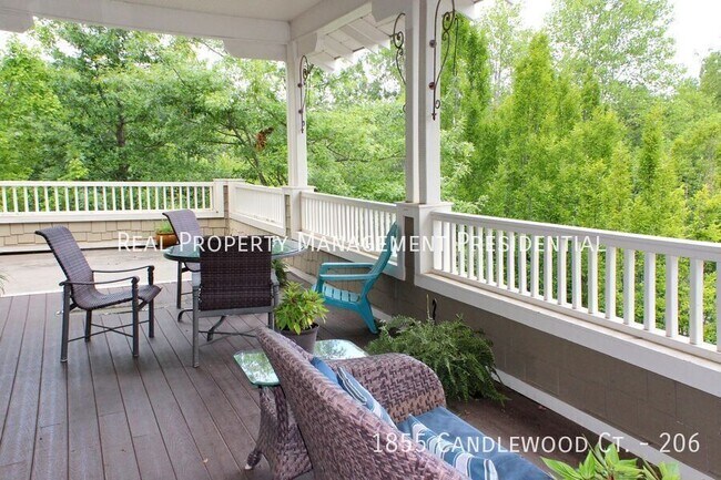 Building Photo - 1855 Candlewood Ct