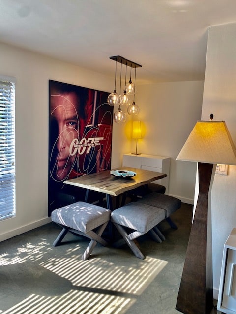 Building Photo - 970 Palm Ave