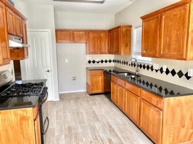 Building Photo - 7111 Whifflewind Way