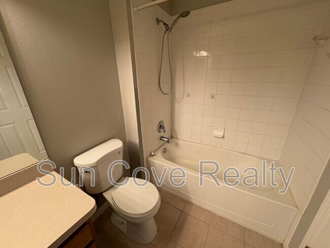 Building Photo - 11022 Black Swan Ct