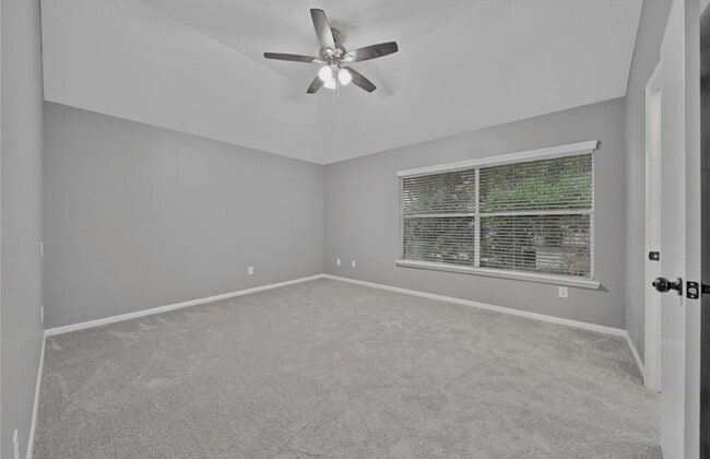 Building Photo - 10503 Timberloch Dr