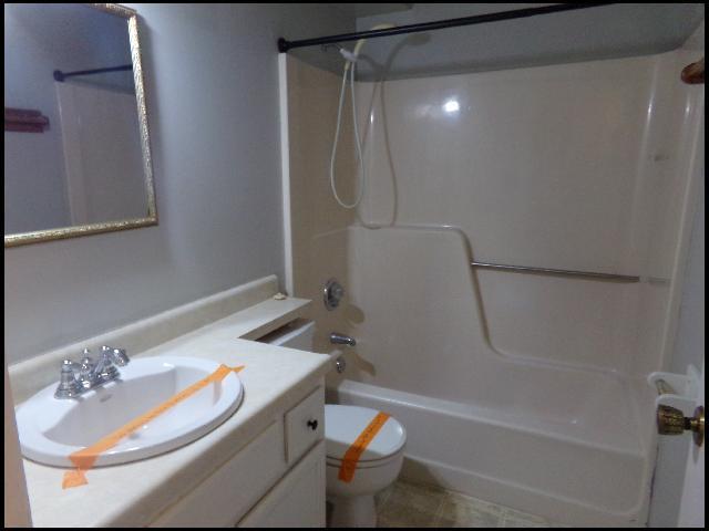 Building Photo - 35 Point W Cir