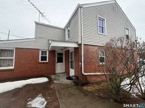 Building Photo - 205 London Dr