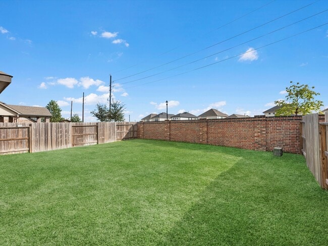 Building Photo - 952 Malibu Shr Ln