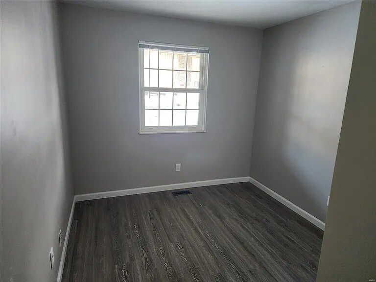 Building Photo - 8736 Santa Bella Dr