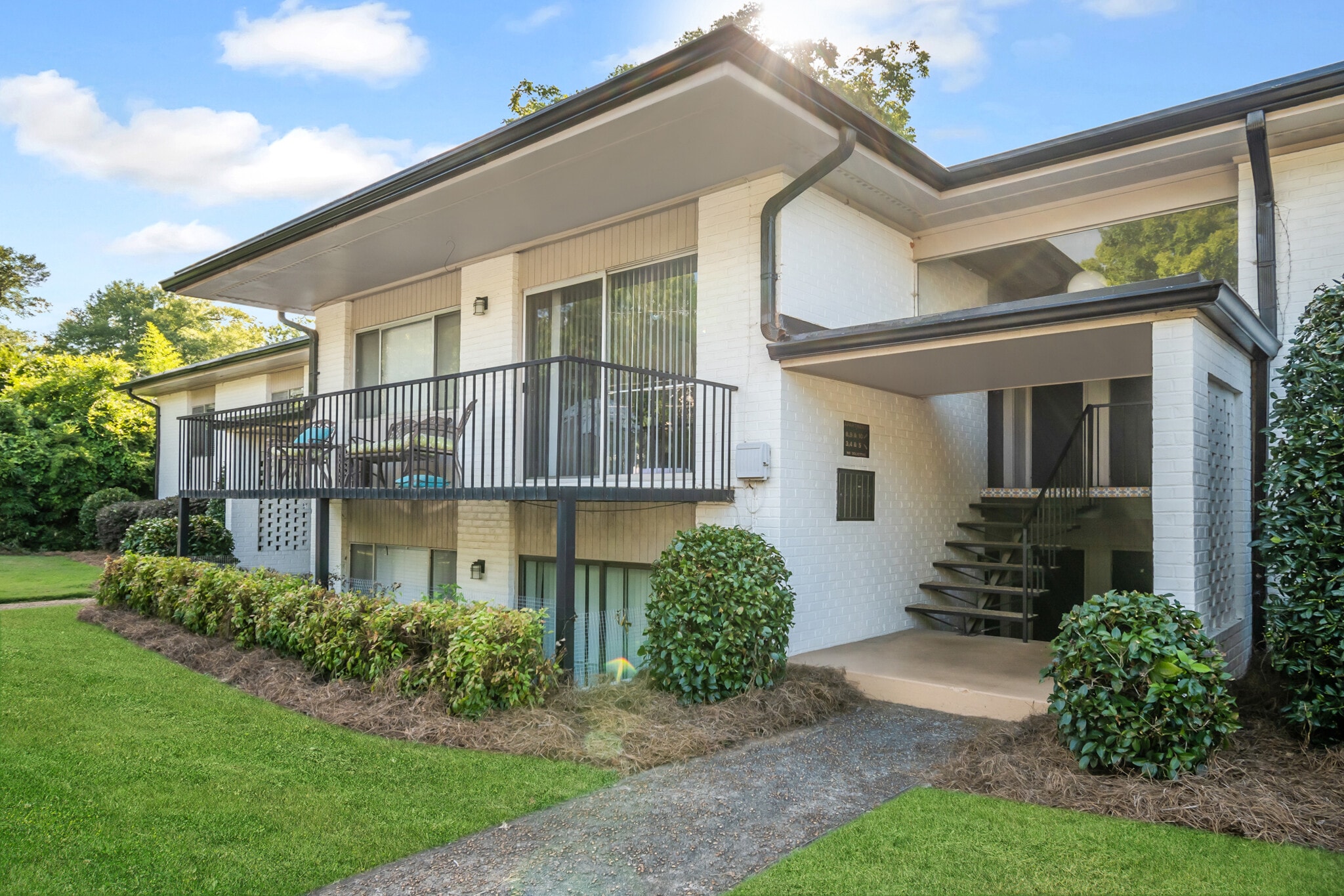 Building Photo - 1794 S Lumpkin St