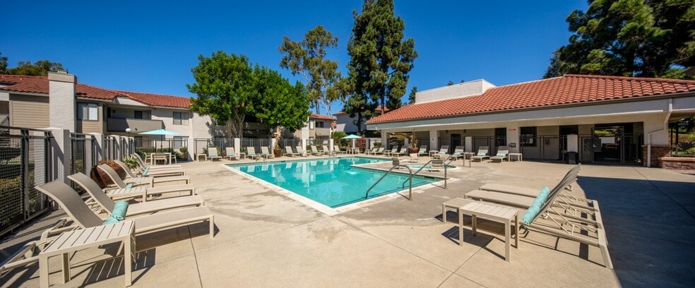 Primary Photo - Shadowridge Woodbend