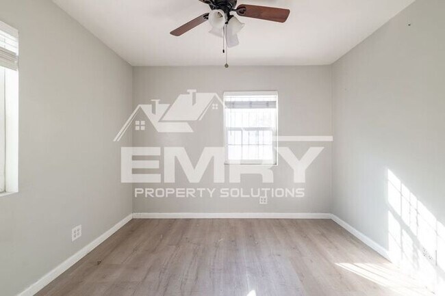 Building Photo - Cozy 1 Bed 1 Bath Home for Rent in Los Ang...
