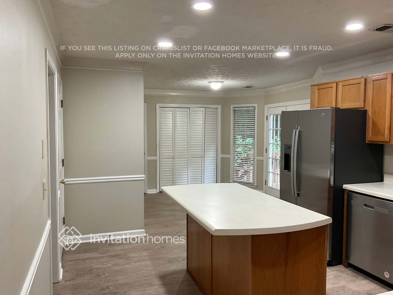 Building Photo - 776 Amberglen Ln