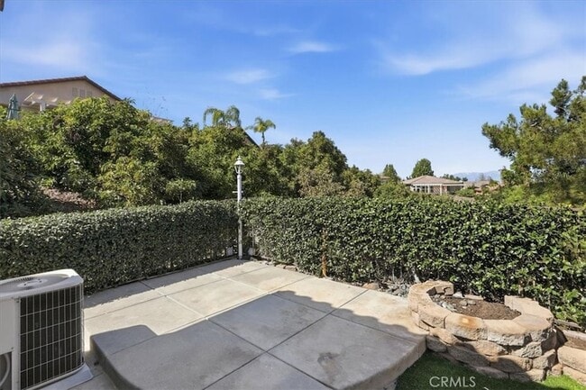 Building Photo - 9196 Pioneer Ln