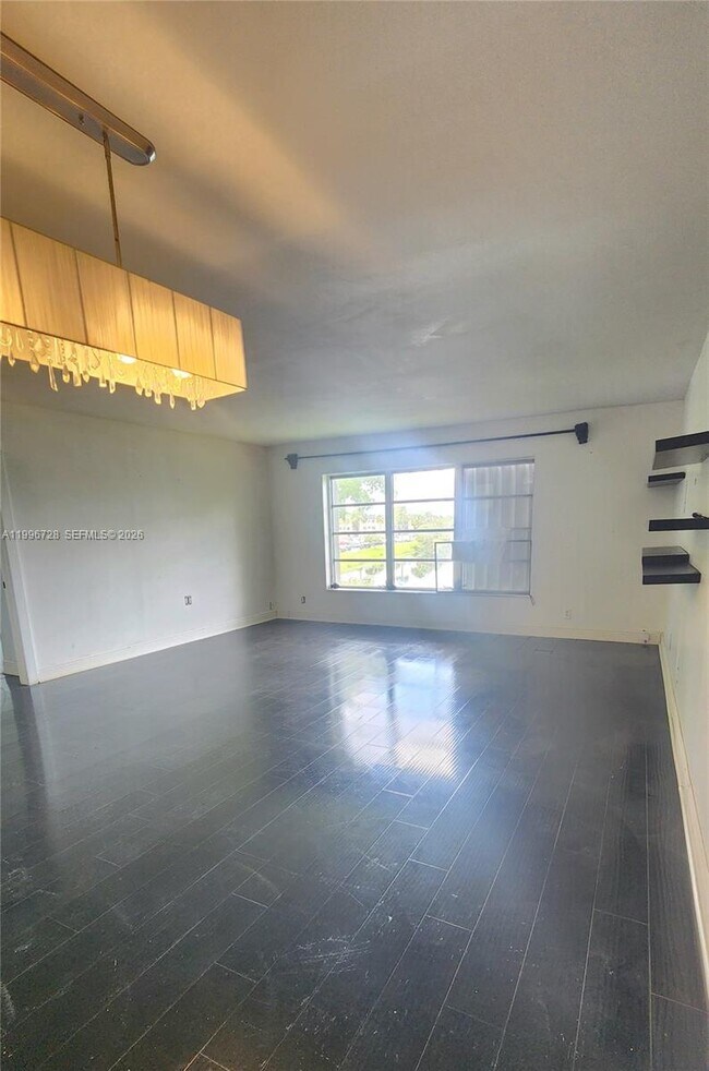 Building Photo - 3811 NW 84th Ave