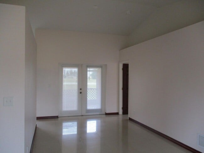 Building Photo - 3516 SW 15th Pl