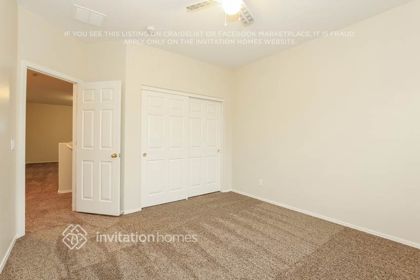 Building Photo - 17661 W Lundberg St