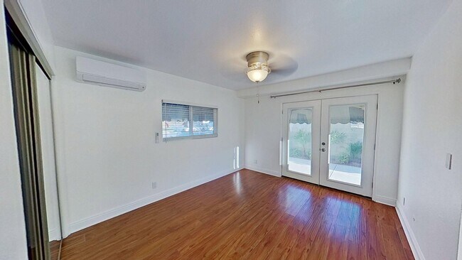 Building Photo - 5861 Marshall Ave