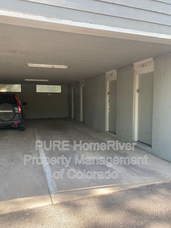 Building Photo - 3583 S Marion St