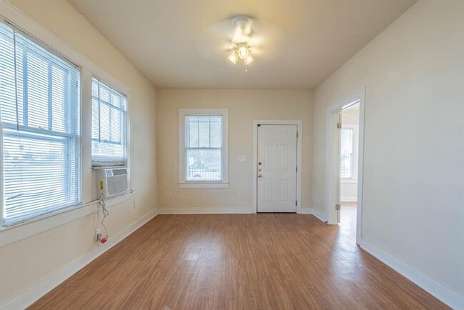 Building Photo - 4320 Avenue H