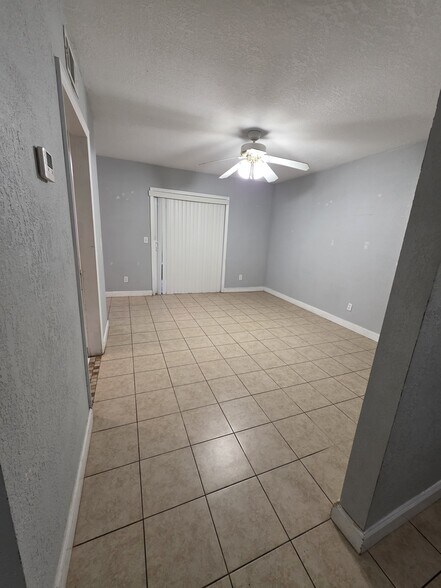Building Photo - 2401 Barley Club Dr