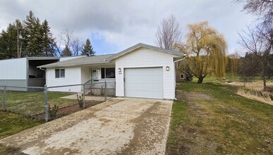 Building Photo - 2-Bed, 2-Bath, Single Level Home by Ponderosa Springs Golf Course in Coeur d'Alene