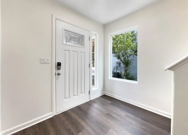 Building Photo - 21730 NE Palisade Pl